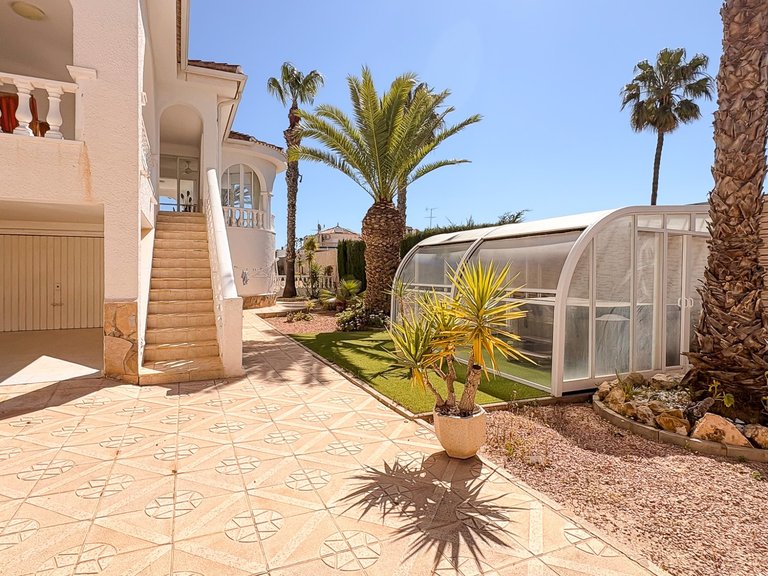 Villa for Sale in Ciudad Quesada, Ciudad Quesada - Rojales, - 16