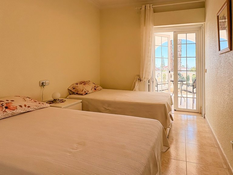 Villa for Sale in Ciudad Quesada, Ciudad Quesada - Rojales, - 41