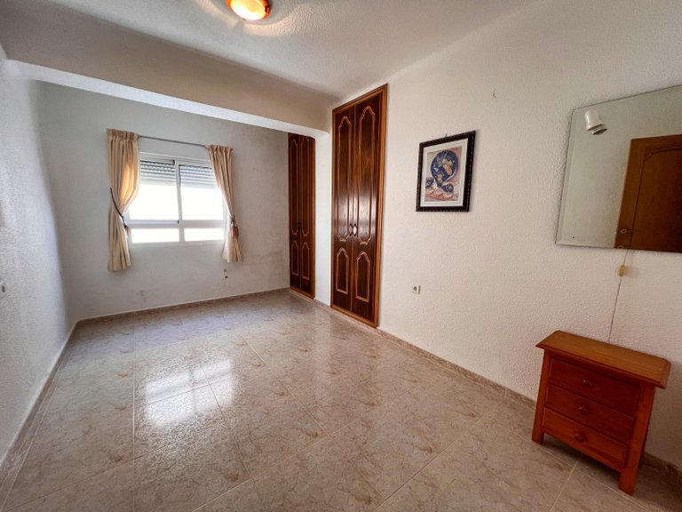 Apartment for Sale in Torrevieja, - 15