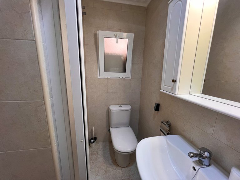 Apartment for Sale in Torrevieja, - 13
