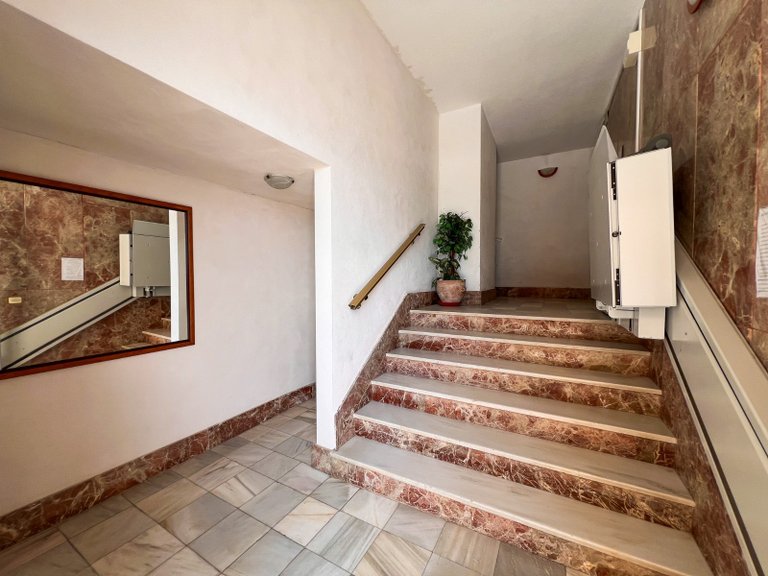 Apartment for Sale in Torrevieja, - 23