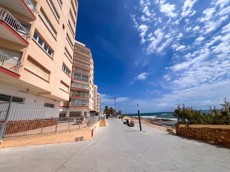 Apartment for Sale in Torrevieja, - 29