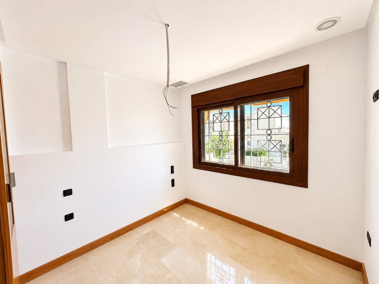 Apartment for Sale in Guardamar, Guardamar Del Segura, Alicante 9
