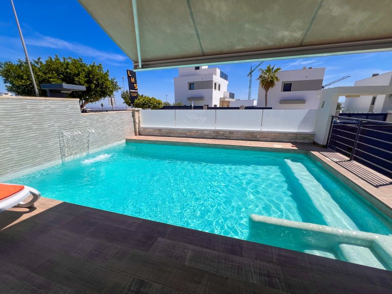Villa for Sale in San Miguel Salinas, San Miguel De Salinas, Alicante 25