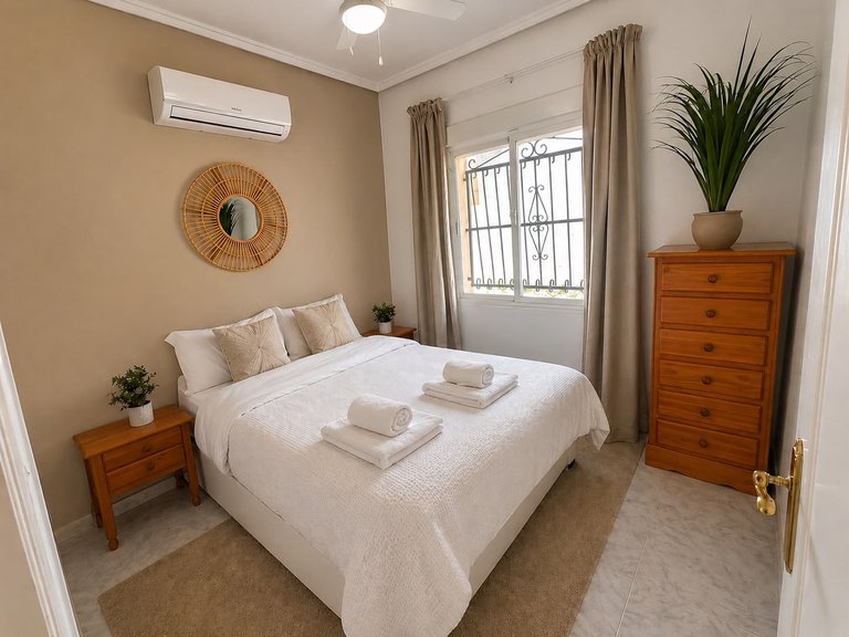 Villa for Sale in Cuidad quesada, Ciudad Quesada - Rojales, Alicante 8