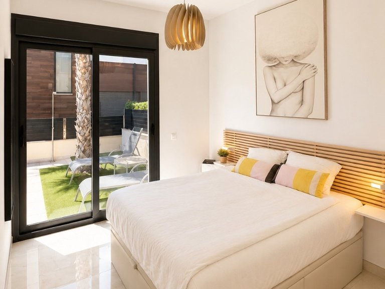 Villa for Sale in Lomas de Cabo Roig, Orihuela Costa, Alicante 10