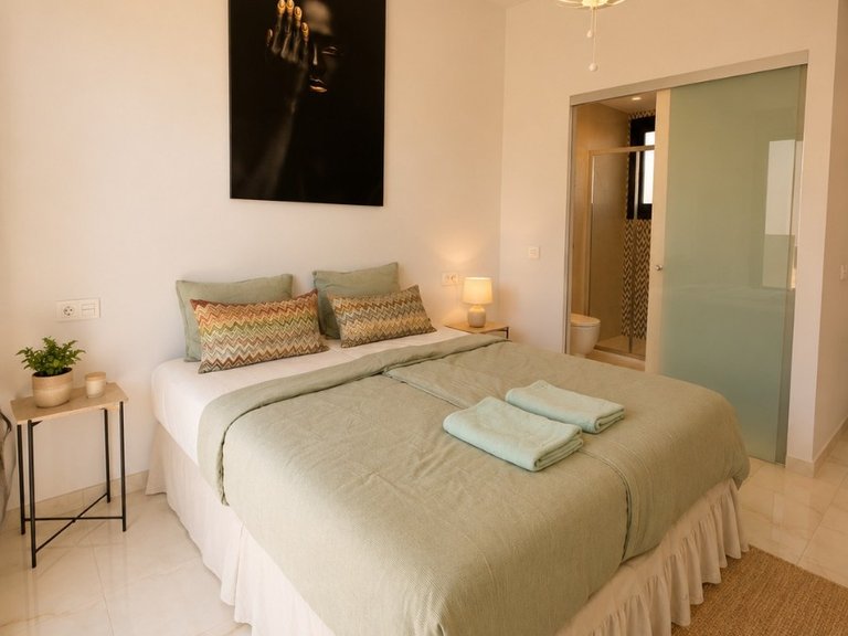 Villa for Sale in Lomas de Cabo Roig, Orihuela Costa, Alicante 7