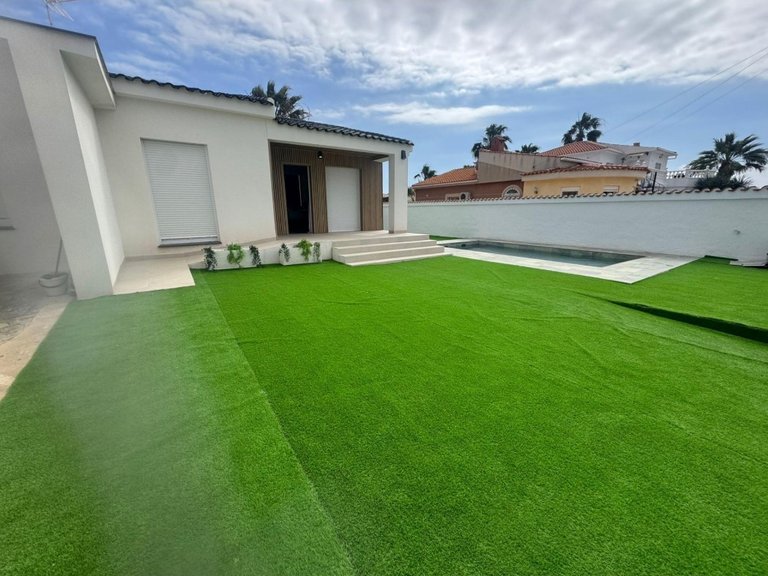 Villa for Sale in El Chaparral, Torrevieja, Alicante 35
