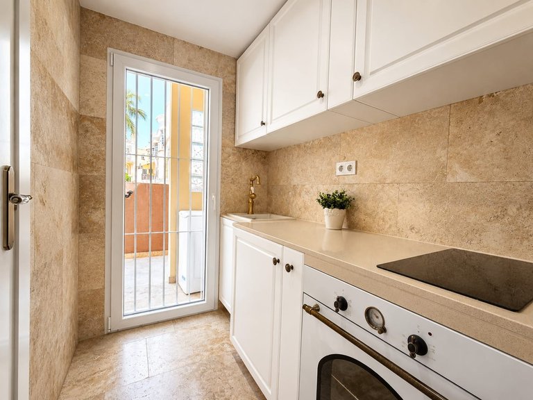 Villa for Sale in Villamartin, Orihuela Costa, Alicante 14