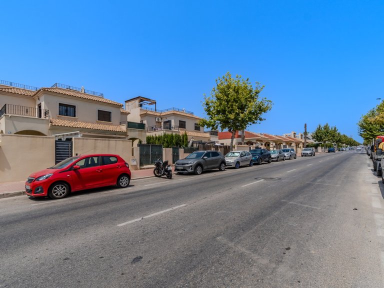 Villa for Sale in Torreta - Florida, Torrevieja, Alicante 34