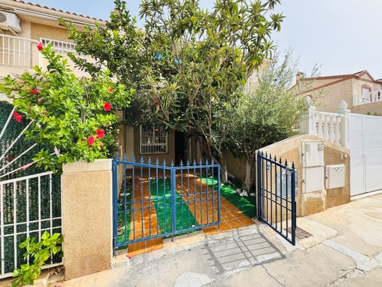 Town House for Sale in Torrevieja, Alicante 4