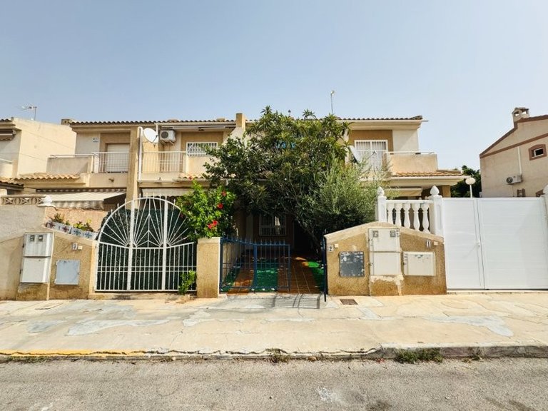 Town House for Sale in Torrevieja, Alicante 3