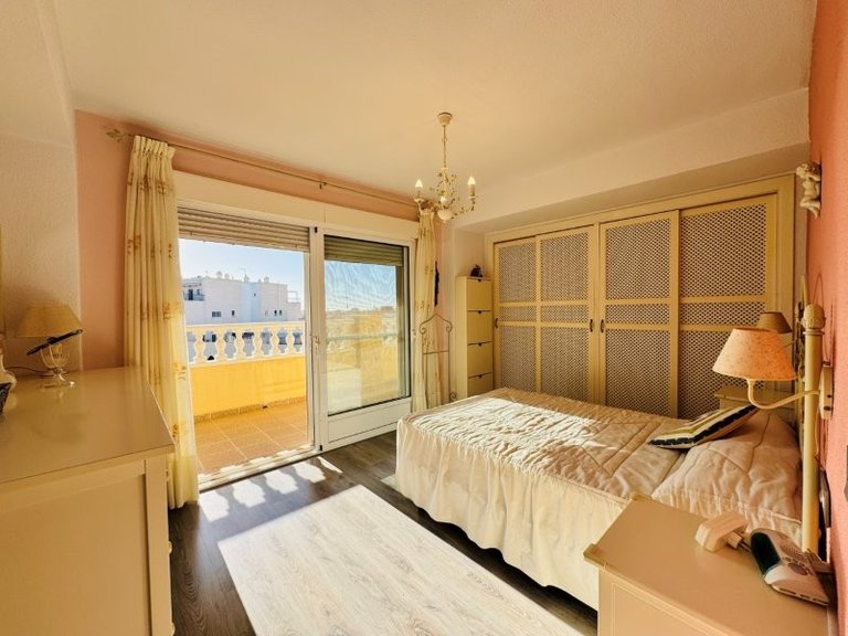 Penthouse for Sale in La Mata, Alicante 24