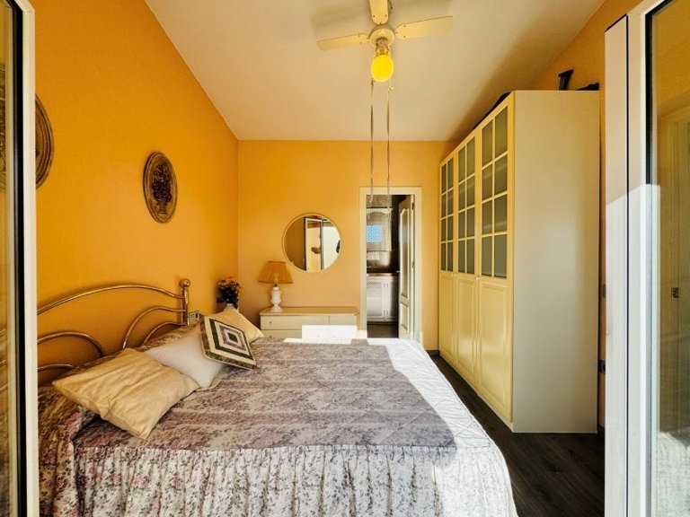 Penthouse for Sale in La Mata, Alicante 32