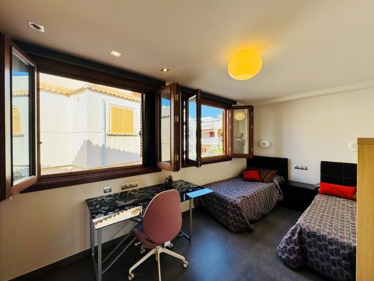 Town House for Sale in Costa Blanca Guardamar Del Segura, Alicante 47