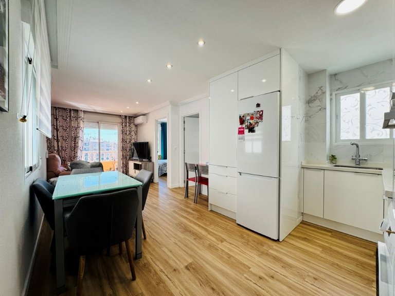 Apartment for Sale in Guardamar Del Segura, Alicante 1