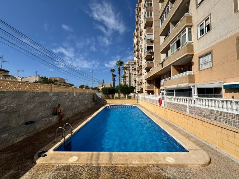 Apartment for Sale in Torrevieja, Alicante 27