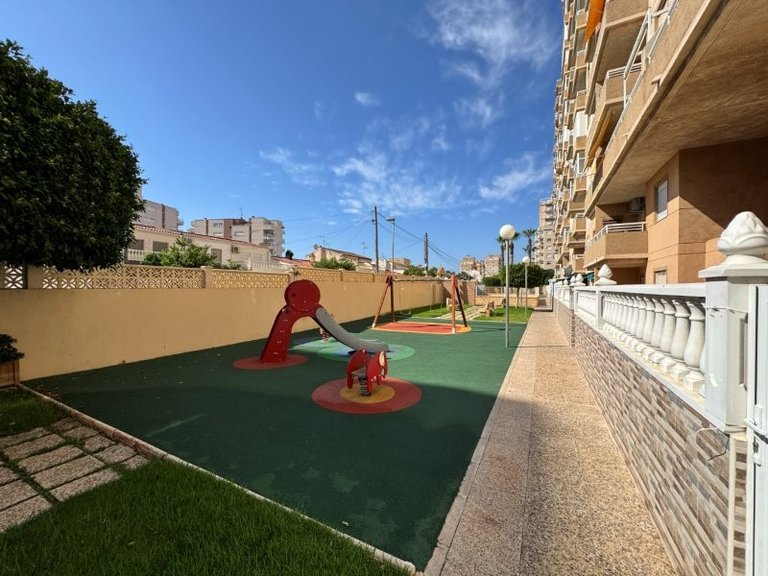 Apartment for Sale in Torrevieja, Alicante 25