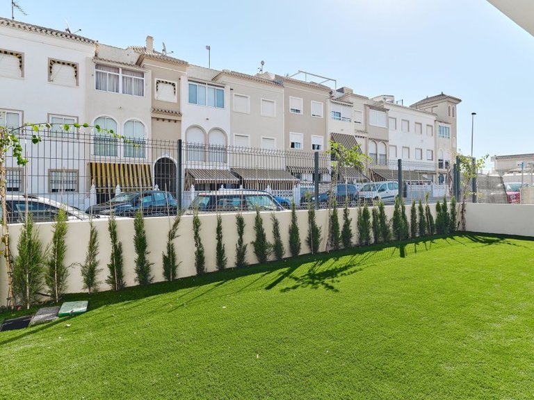 Apartment for Sale in Torrevieja, Alicante 8
