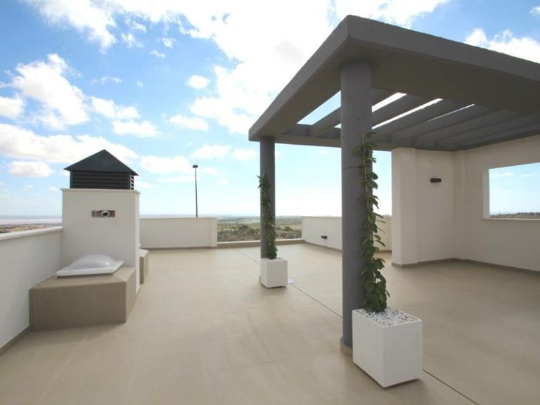 Villa for Sale in San Miguel De Salinas, Alicante 14