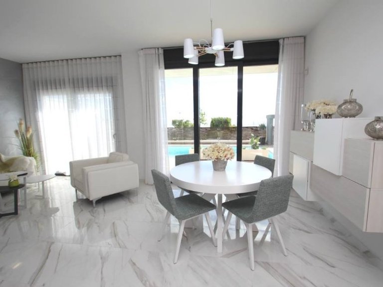 Villa for Sale in San Miguel De Salinas, Alicante 17