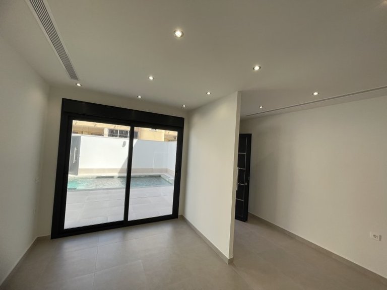 Villa for Sale in Heredades, Alicante 22