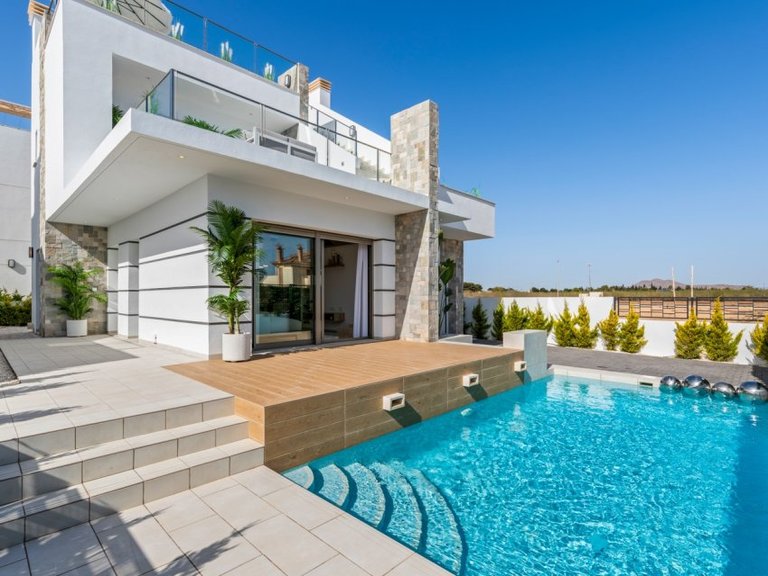 Villa for Sale in Los Alcázares, Murcia 1