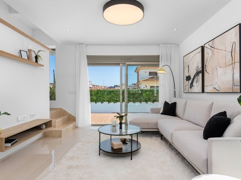 Villa for Sale in Los Alcázares, Murcia 12