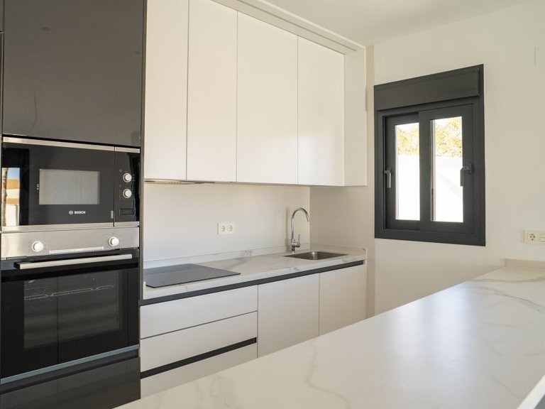 Villa for Sale in La Nucía, Alicante 13