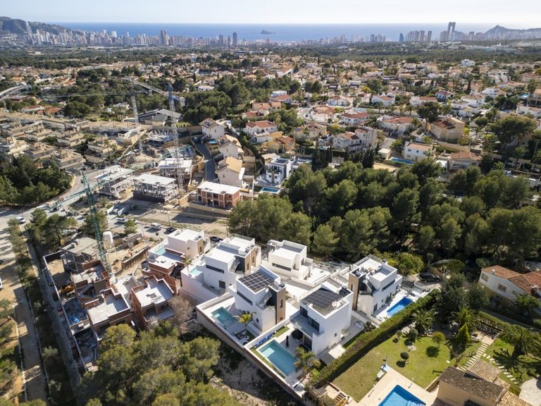 Villa for Sale in La Nucía, Alicante 8