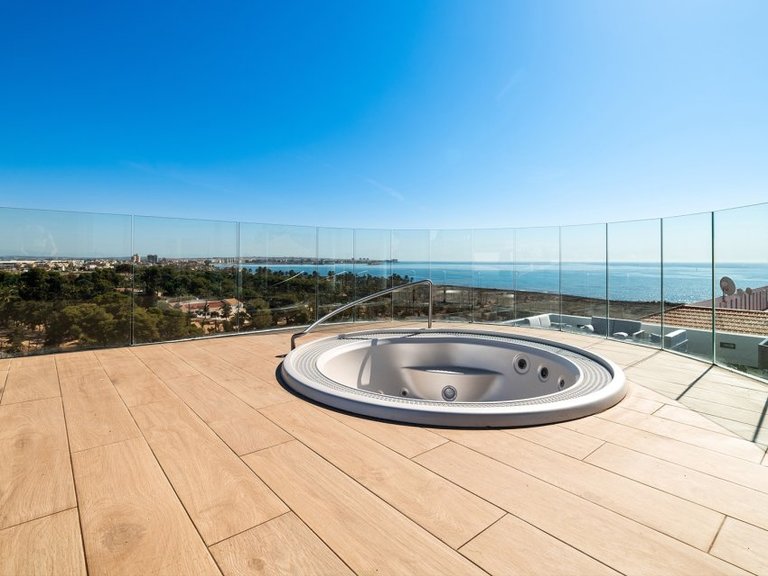 Apartment for Sale in Torrevieja, Alicante 11
