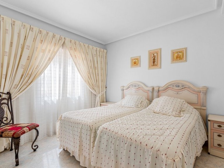 Villa for Sale in Ciudad Quesada, Alicante 32