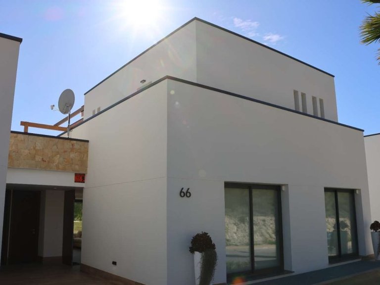 Villa for Sale in Monforte Del Cid, Alicante 4