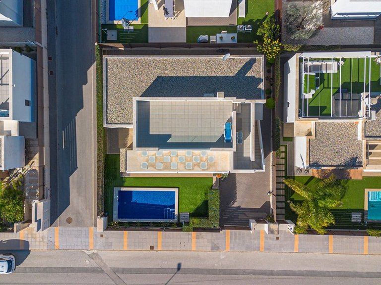 Villa for Sale in Vistabella Golf, Alicante 29