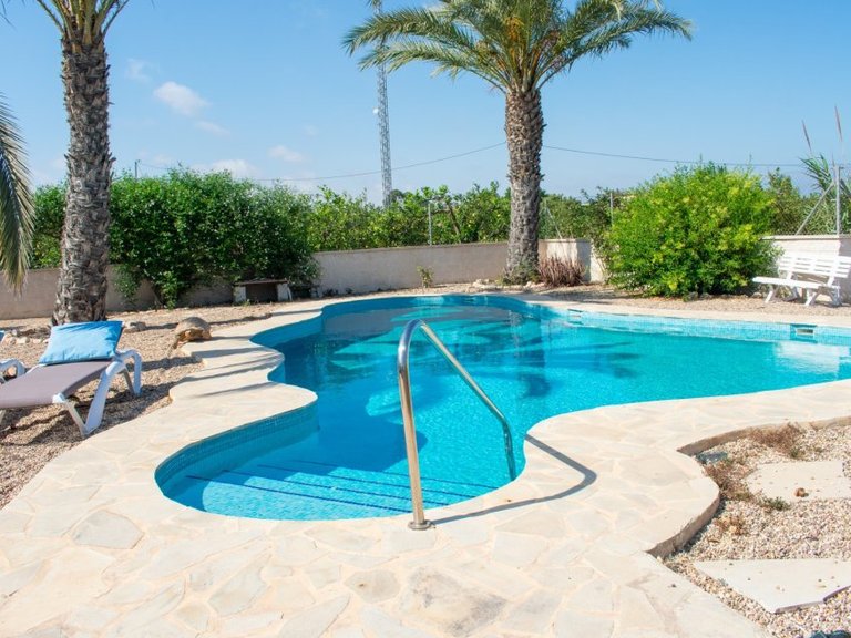 Villa for Sale in Guardamar Del Segura, Alicante 4