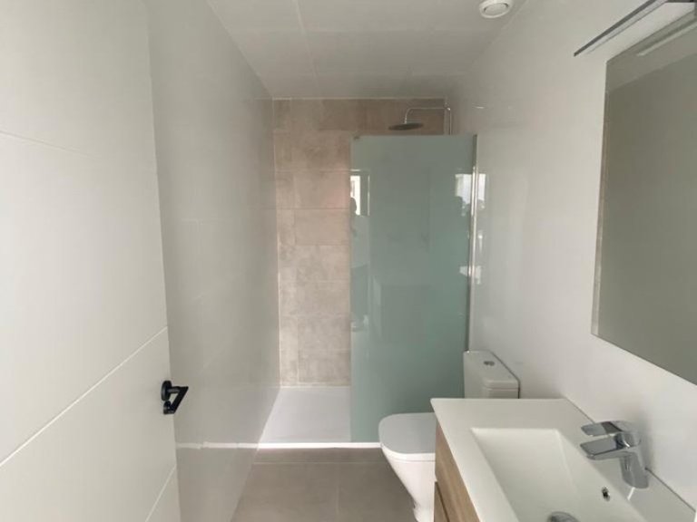 Villa for Sale in Los Alcázares, Murcia 18