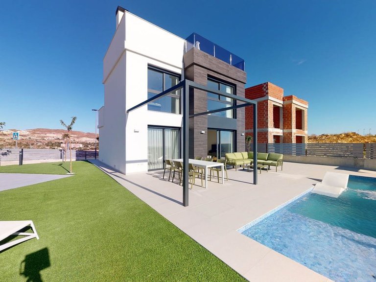 Villa for Sale in Mutxamel, Alicante 3