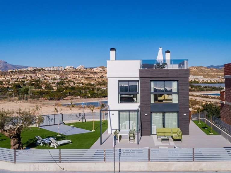Villa for Sale in Mutxamel, Alicante 5