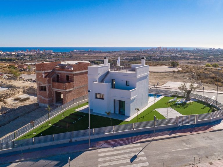 Villa for Sale in Mutxamel, Alicante 8