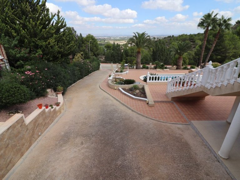 Villa for Sale in Algorfa, Alicante 31