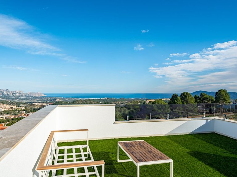 Villa for Sale in Polop, Alicante 4