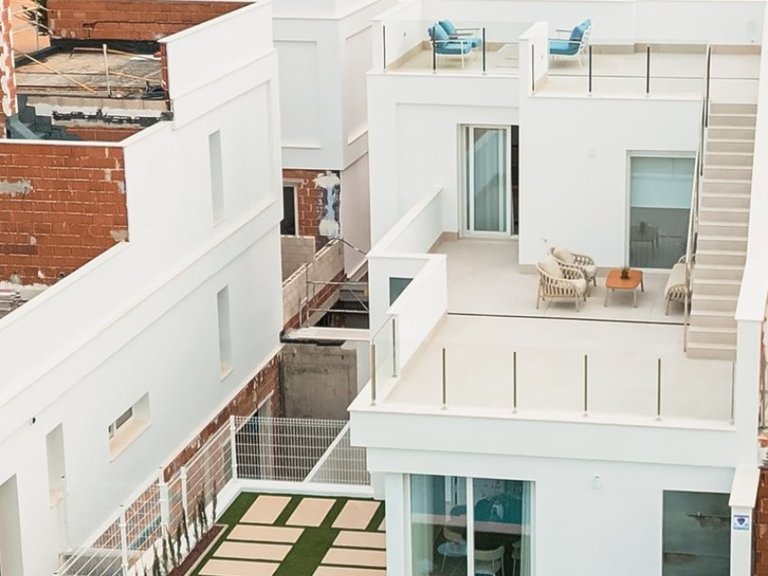Villa for Sale in Los Alcázares, Murcia 3