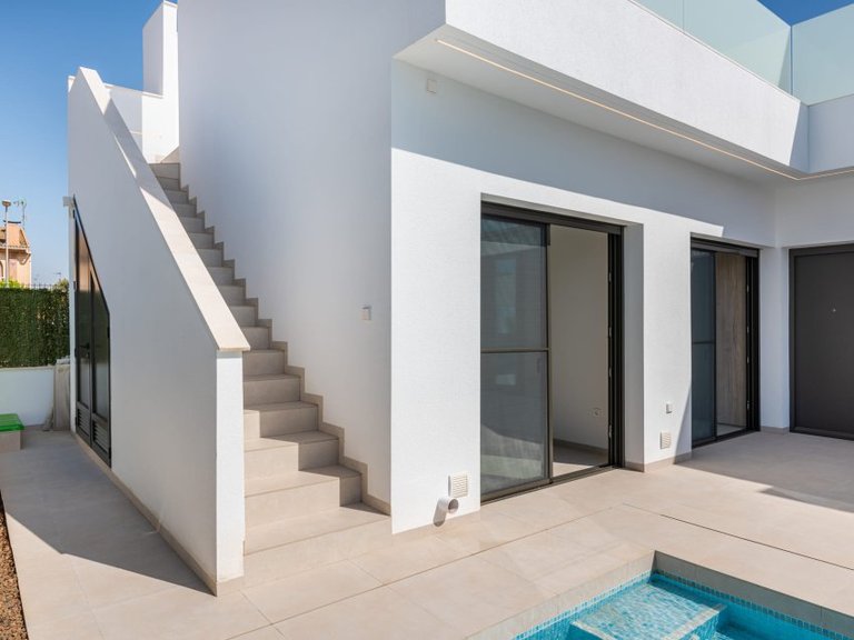 Villa for Sale in Los Alcázares, Murcia 11
