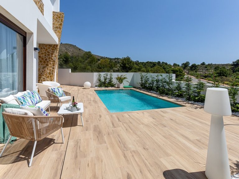 Villa for Sale in Finestrat, Alicante 5