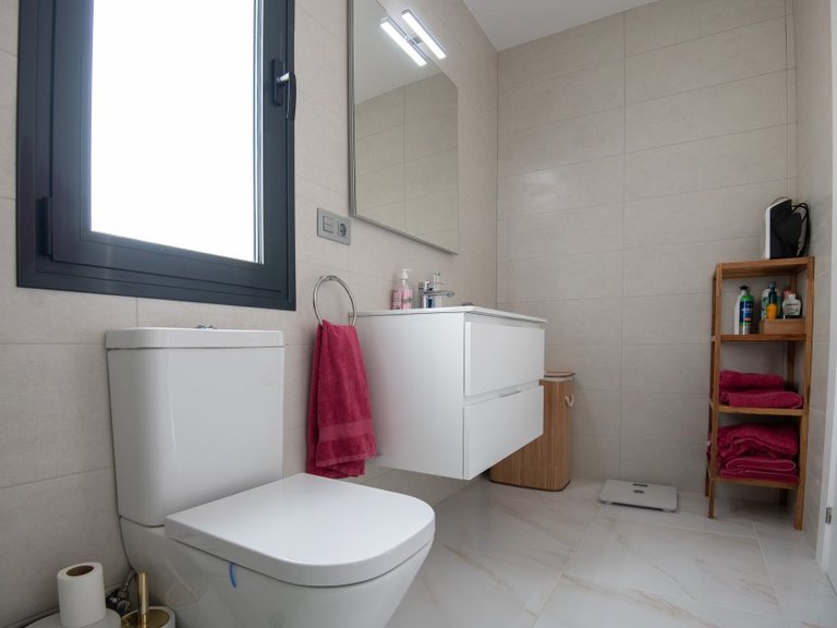 Villa for Sale in Pinar De Campoverde, Alicante 30