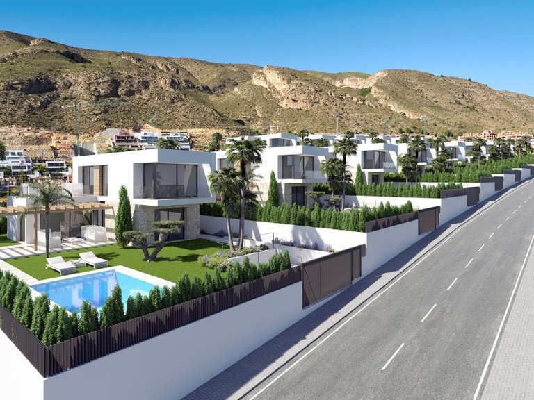 Villa for Sale in Finestrat, Alicante 2
