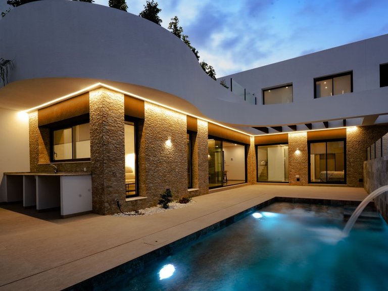 Town House for Sale in Heredades, Alicante 2