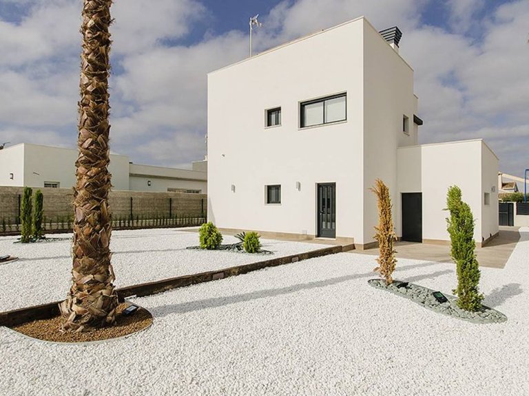Villa for Sale in Dehesa De Campoamor, Alicante 2