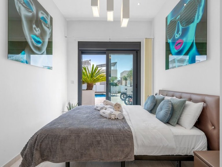 Villa for Sale in Orihuela, Alicante 23