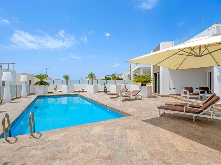Villa for Sale in Orihuela, Alicante 44